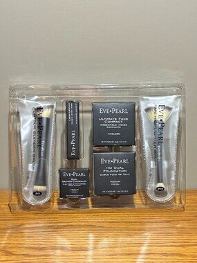 Eve Pearl 6 Pc Makeup Set - Blush, Foundation, Lipstick, 2 Brushes - New